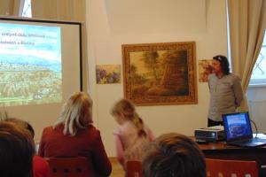 Hradisko a svatyně doby bronzové na Cezavách u Blučiny